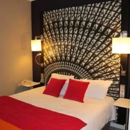 Mercure Centre Grand Отель Нант