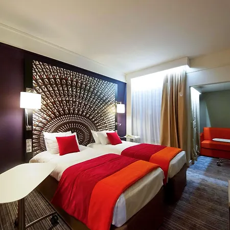 Отель Mercure Centre Grand 4*
