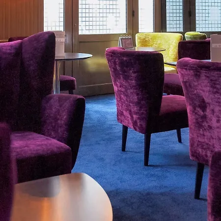 Mercure Centre Grand Нант