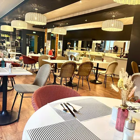 Mercure Centre Grand Нант
